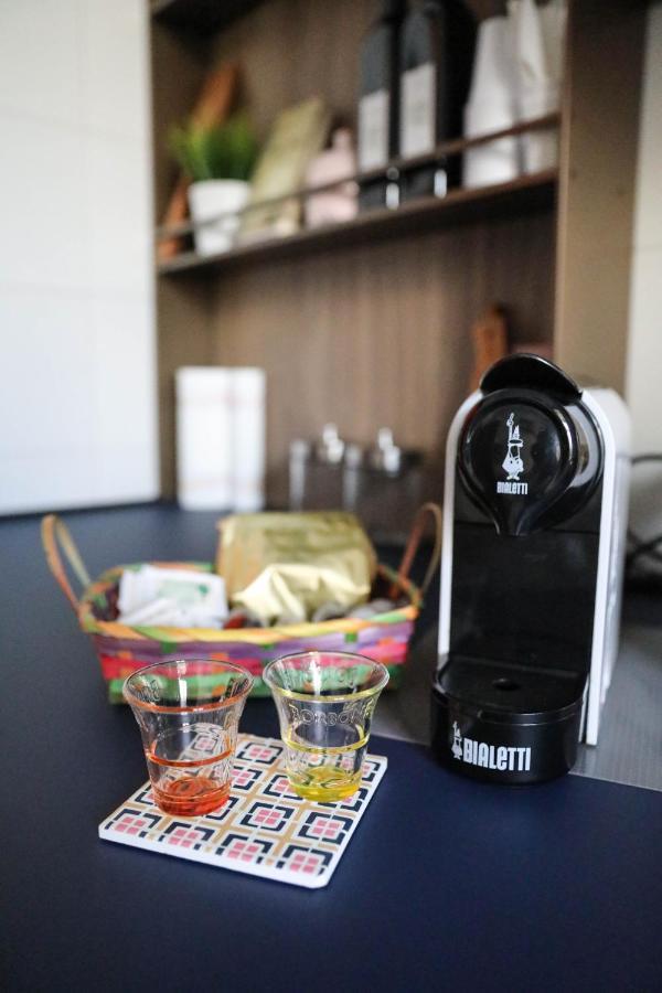The Colors House Appartement Bari Buitenkant foto