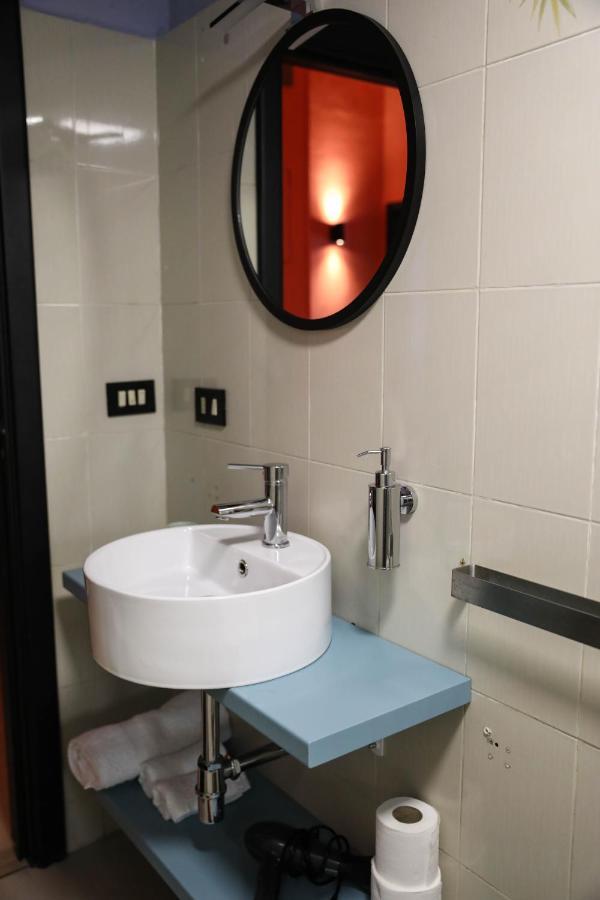 The Colors House Appartement Bari Buitenkant foto